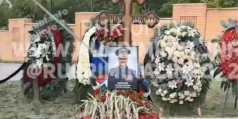 У Москві поховали генерала, який міг загинути від вибуху в ресторані