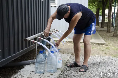 Миколаївці у серпні набрали майже 8,8 млн літрів очищеної води