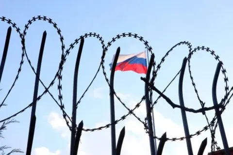 Доходи більшості регіонів РФ падають, а витрати на війну ростуть — Власюк