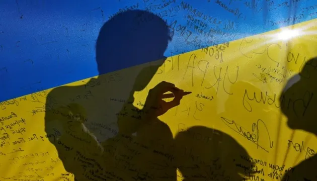 77% українців готові й далі чинити збройний опір, навіть якщо взимку вдарять по енергетиці