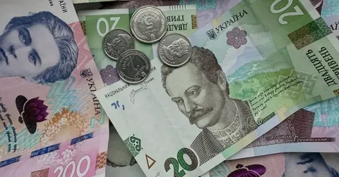 3100 грн до Дня Незалежності: кому доведеться писати заяву