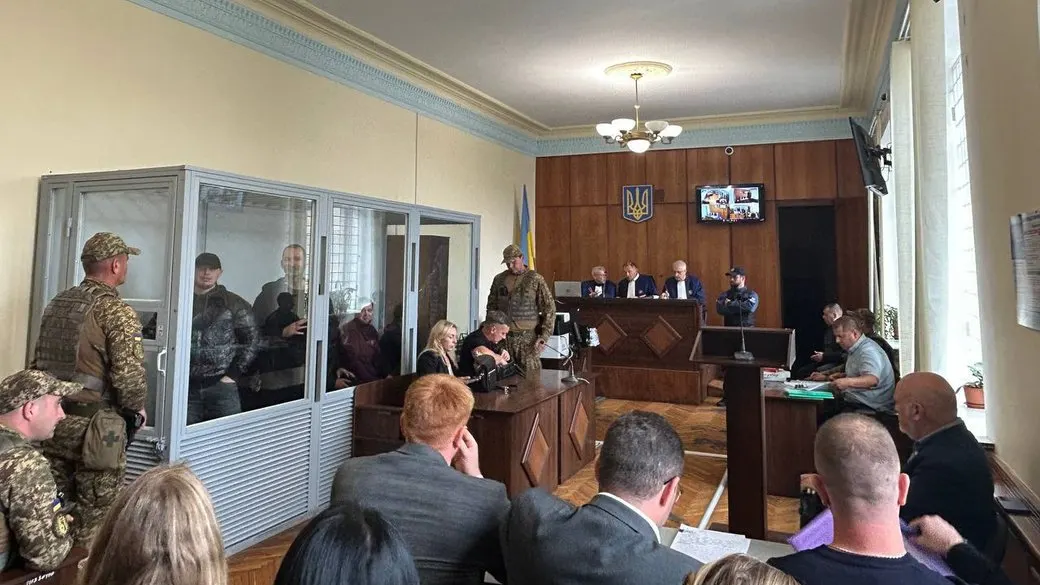 Справа коростишівської банди: суд лишив під вартою вісьмох обвинувачених