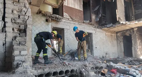 У Харкові завершили розбір завалів після удару 9 серпня: вивезли понад 105 тонн 