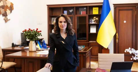 Ірина Мудра підтвердила підозру й обшуки: що каже про скандал із Сенс Банком
