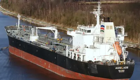 ГУР назвало 17 танкерів, які везуть Росії бензин і дизель