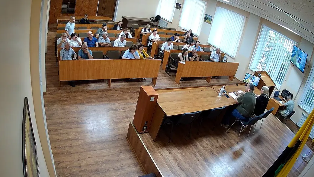 На Одещині чотирьох учасників сесії селищної ради покарають за російську мову