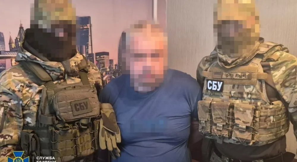 Вдягався як дачник, а працював на ворога: у Краматорську затримали блогера-коригувальника