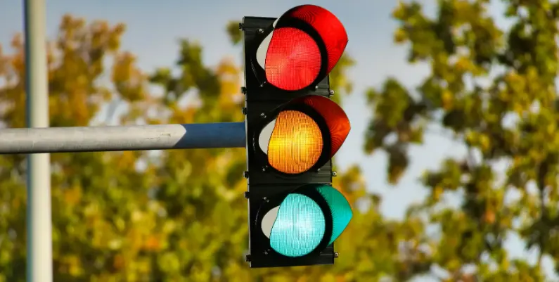 У Черкасах 52 світлофори працюватимуть під час відключень світла
