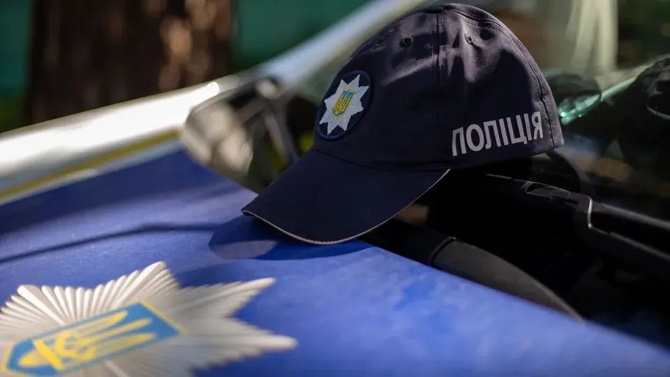 У Рівному вибух у райвідділі поліції: загинув поліцейський, ще троє поранені