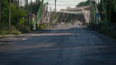 «Хліба нема, води, світла, газу нема»: Покровське на Дніпропетровщині майже вщен