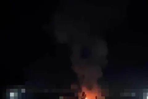 Нічна атака на Дніпро: пожежа та двоє поранених