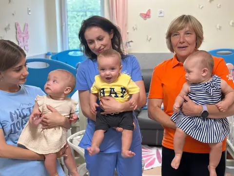 «Хочуть обіймів і тепла»: у Чернівцях шукають волонтерів для Міста добра
