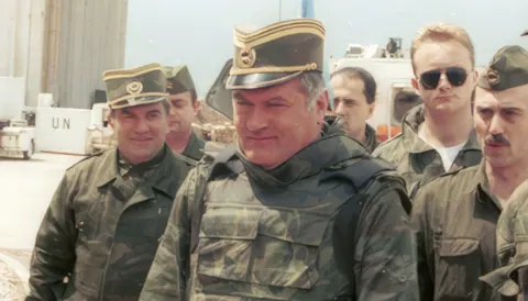 Помер Ратко Младич: у Гаазі не стало «боснійського м'ясника»