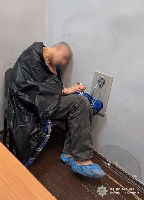 Львів'янина підозрюють у вбивстві сина та колишньої дружини: суд залишив його за