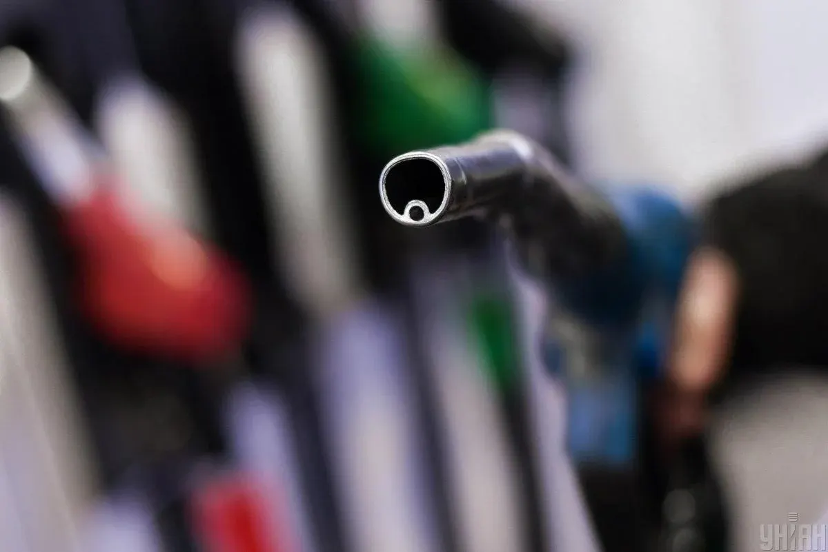 Росія почала імпортувати бензин з Африки через дефіцит пального