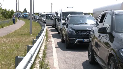 На Волині перед «Устилугом» зібрався довгий кордон: що відомо