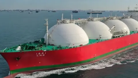 ГУР розкрило дані 26 суден, які возять нафту, газ і крадене зерно