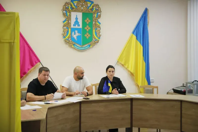 Суд поновив Інну Веденівську на посаді секретаря Кіцманської міськради