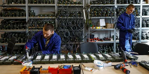 Зброярі переграють айтівців: як miltech змінює ринок зарплат
