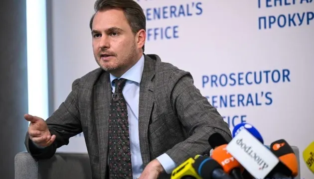 Кравченко відсторонив фігуранта справи про колцентри та відправляє прокурорів на поліграф