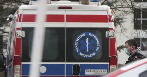 У Варшаві троє підлітків облили 14-річного українця пекучою речовиною