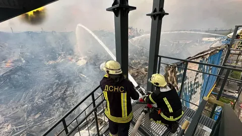 «Не скупчуйте фури»: радник президента звернувся до бізнесу після удару по склад