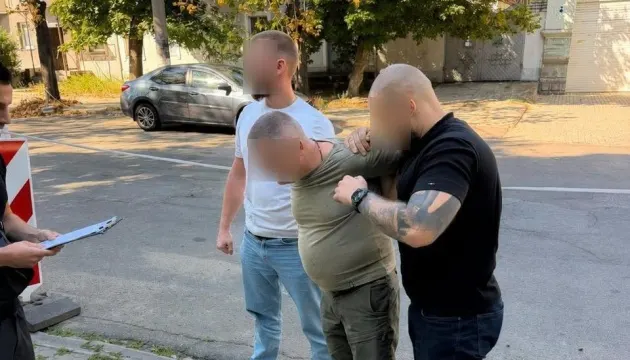 Начальника Миколаївського ТЦК відсторонили від посади через хабар у $15 тисяч