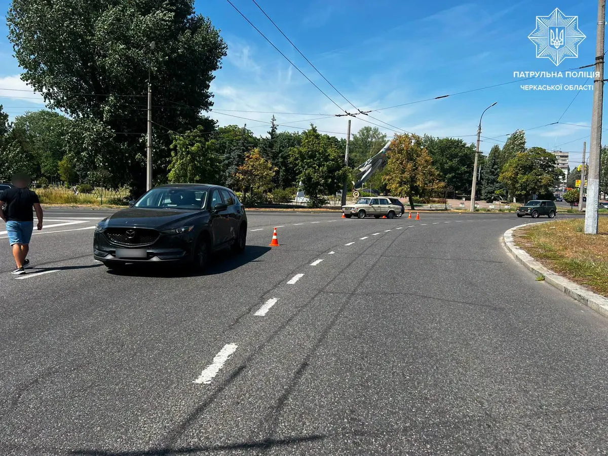 У Черкасах на кільці ВАЗ не поступився Mazda: що відомо