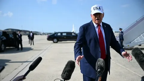 Трамп у Дубліні: хотів би побачити об'єднання Ірландії