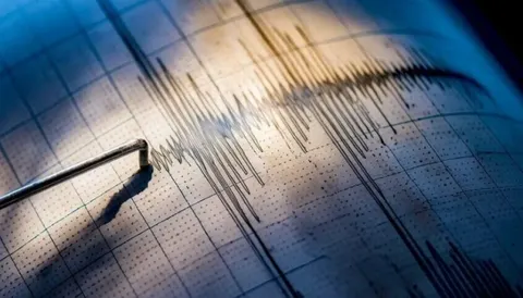 Землетрус у Японії: 13 загиблих, тривають рятувальні роботи