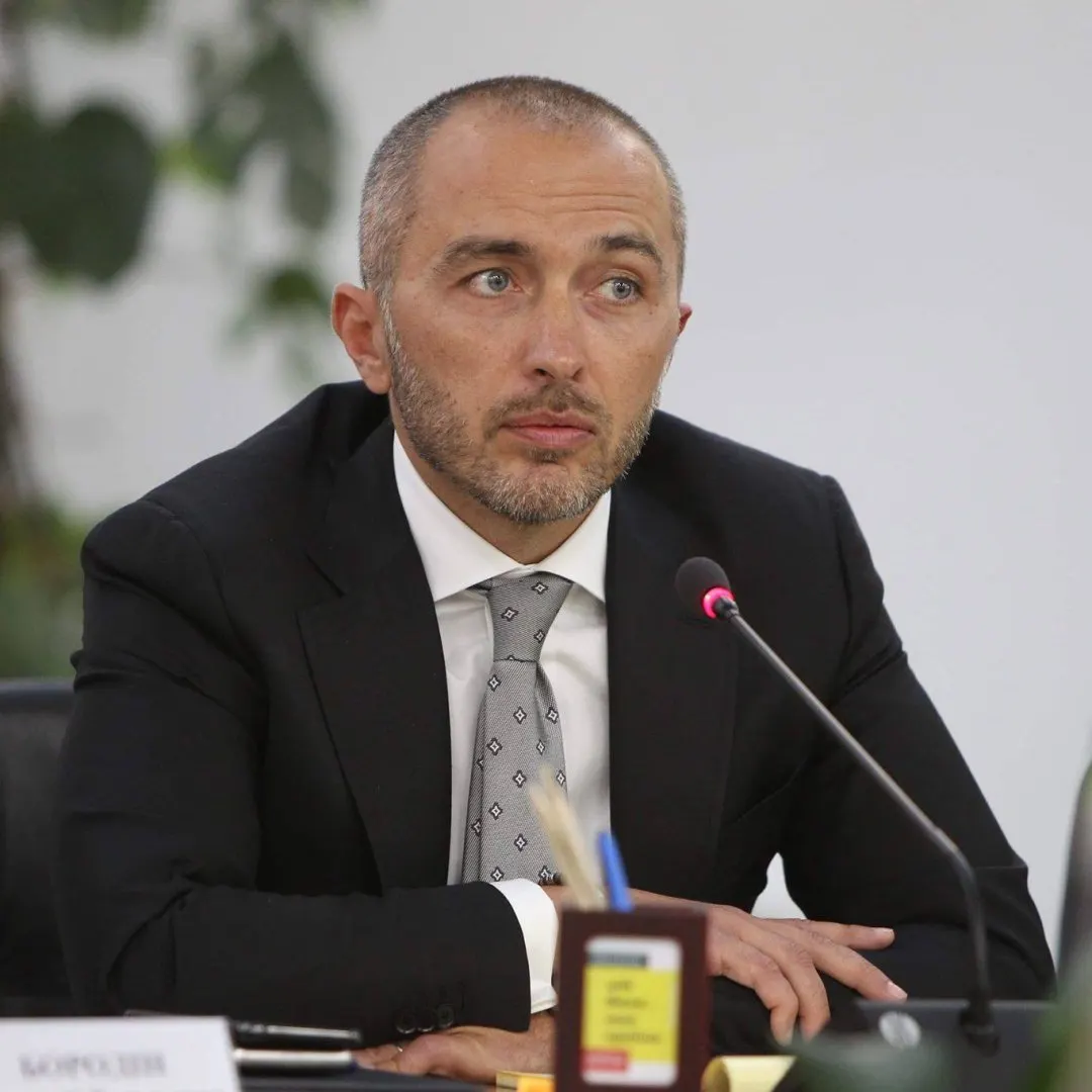 Валютні обмеження НБУ штовхають український бізнес в офшори — аналітики