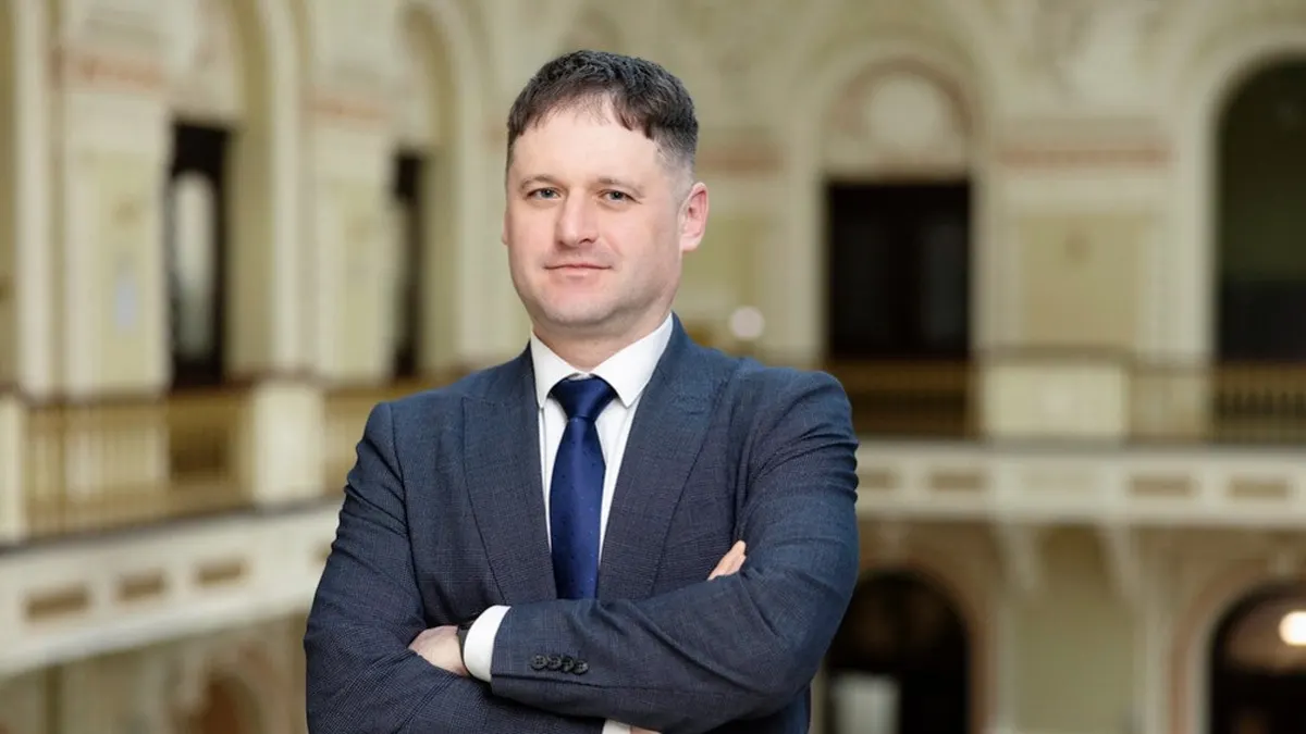 Атаки РФ б'ють по торгівлі: експорт падає, імпорт і тиск на валюту зростають