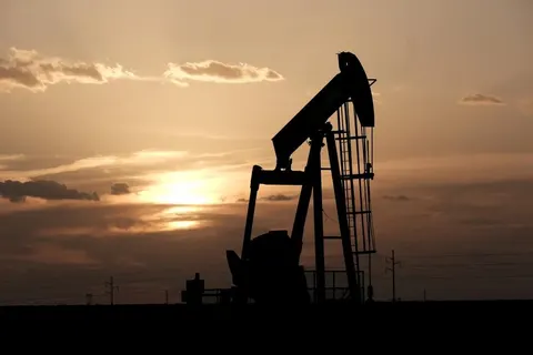 Нафта подорожчала до тритижневого максимуму: ціни на Brent та WTI