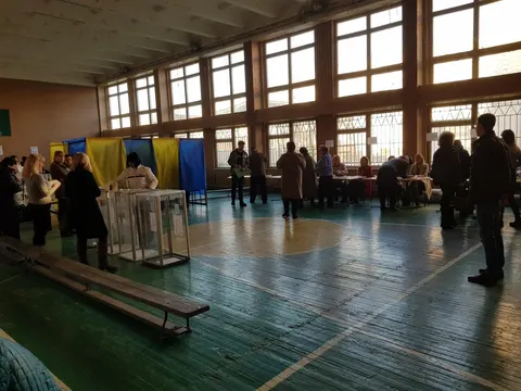 На Черкащині лише 34 виборчі дільниці доступні для людей на кріслах колісних