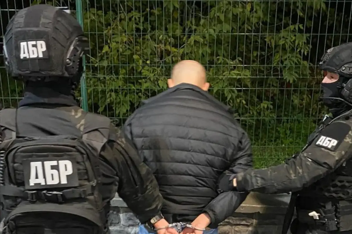Три спроби вивезти зброю з України: усі зупинили, фігурантів затримали