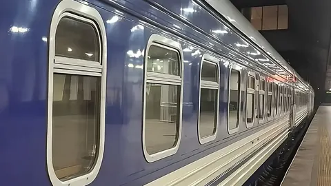 «Укрзалізниця» закрила продаж квитків на окремі дати через атаки РФ