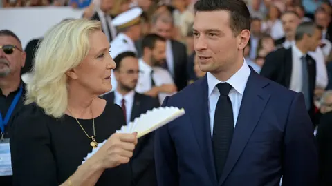 Ле Пен і Барделла різко засудили Росію, але хочуть обговорювати допомогу Україні