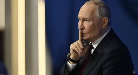 Путін назвав попередження Зеленського про небо РФ "заявкою на тероризм"