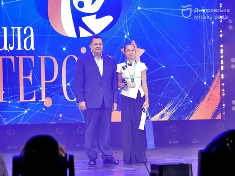 14-річна гімнастка з Дніпра отримала відзнаку «Сила героїв»