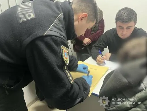 Зв'язали дідуся з бабусею та онуком заради 12 тисяч: нападників засудили