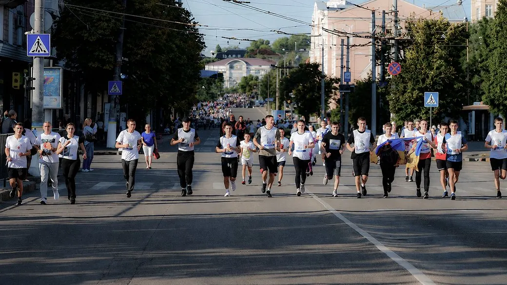 У Кропивницькому майже 400 людей пробігли на честь полеглих Героїв