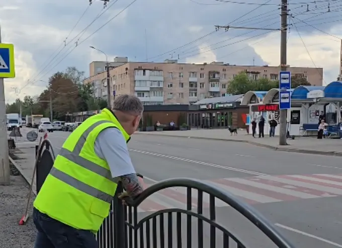 У Луцьку біля «Карамельки» перенесуть перехід і зупинку