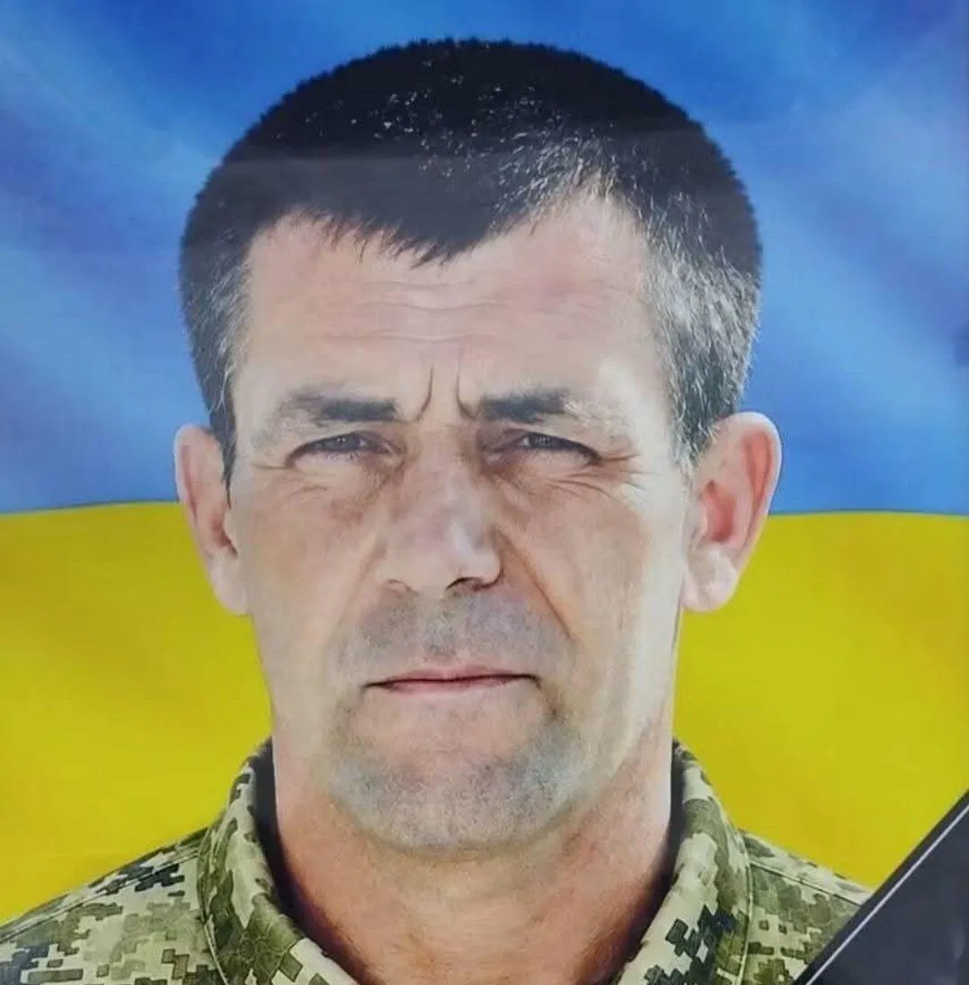 На Рівненщині попрощалися з воїном Василем Єремейчуком