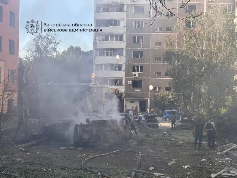 Удар КАБами по Запоріжжю: двоє загиблих, 11 поранених