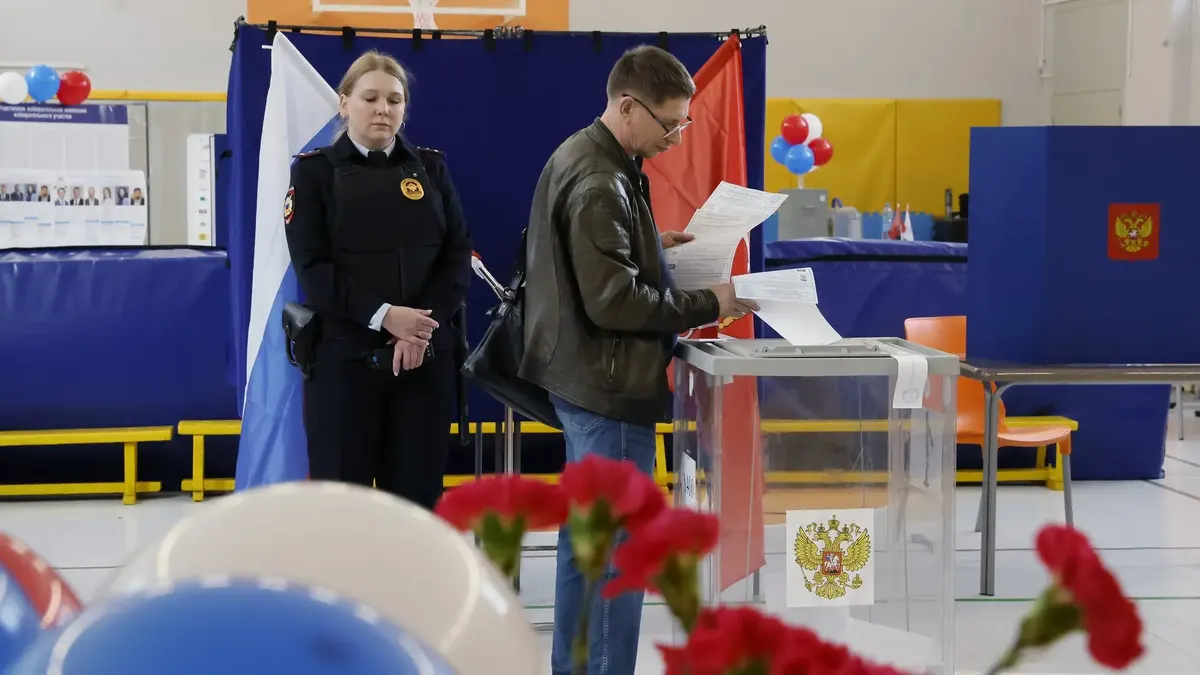 Росія вперше голосує на окупованих територіях: бюлетені під наглядом автоматників