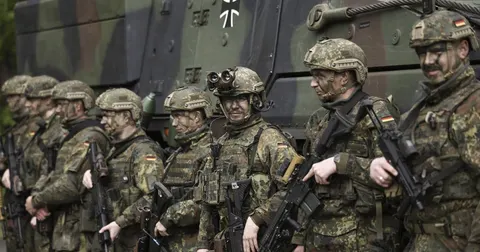 Бункер часів Холодної війни і 1000 поранених щодня: Німеччина готує лікарні до в