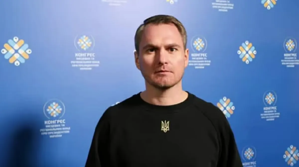 Кравченко виїхав до Парижа на 5 днів — на тлі заяви про відставку