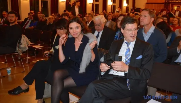 Московський суд заочно заарештував доньку Бориса Нємцова
