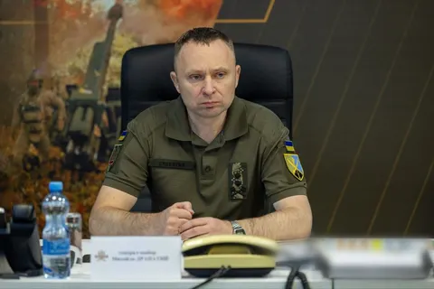 Драпатий хотів змінити весь командний склад ЗСУ, але в ОП гальмують — джерела