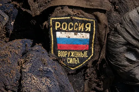Росія щомісяця втрачає на 6 тисяч більше військових, ніж набирає